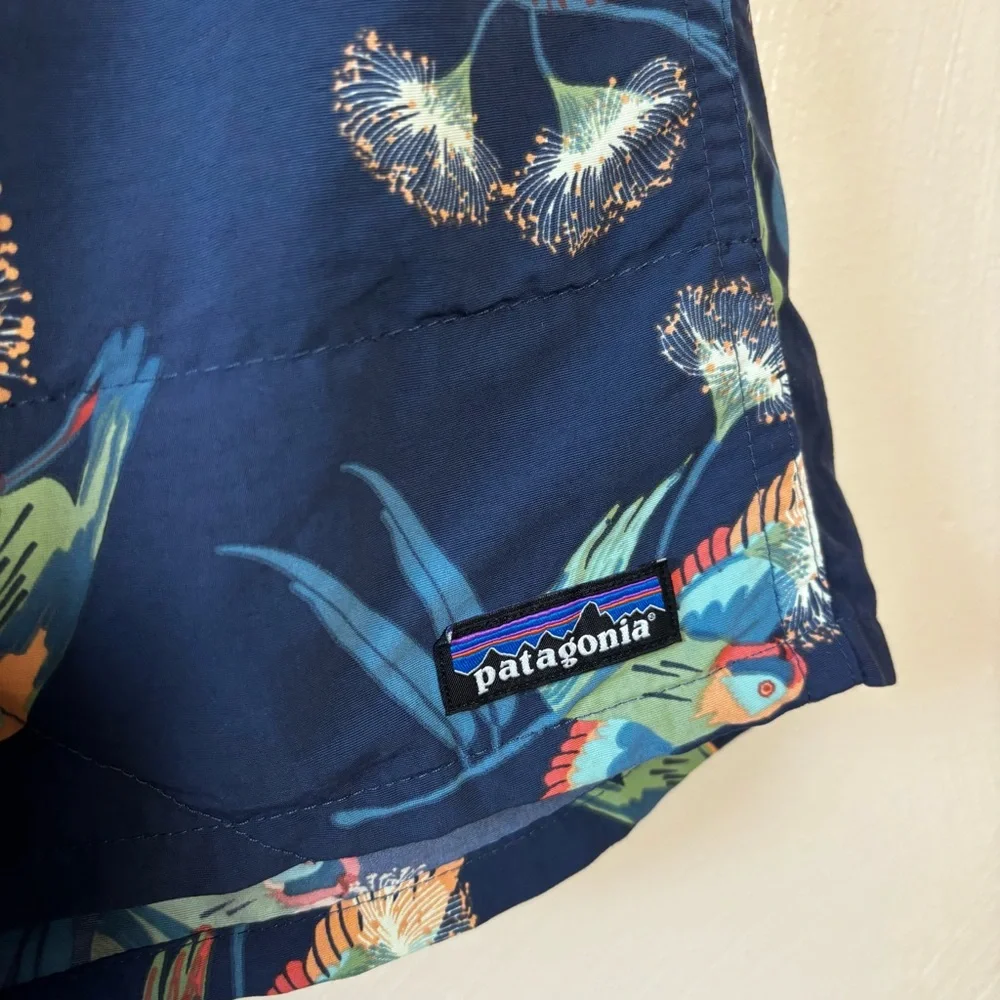 Patagonia Men’s Swim Trunks Baggies Shorts Stone Blue Birds Mesh Lined Size M
